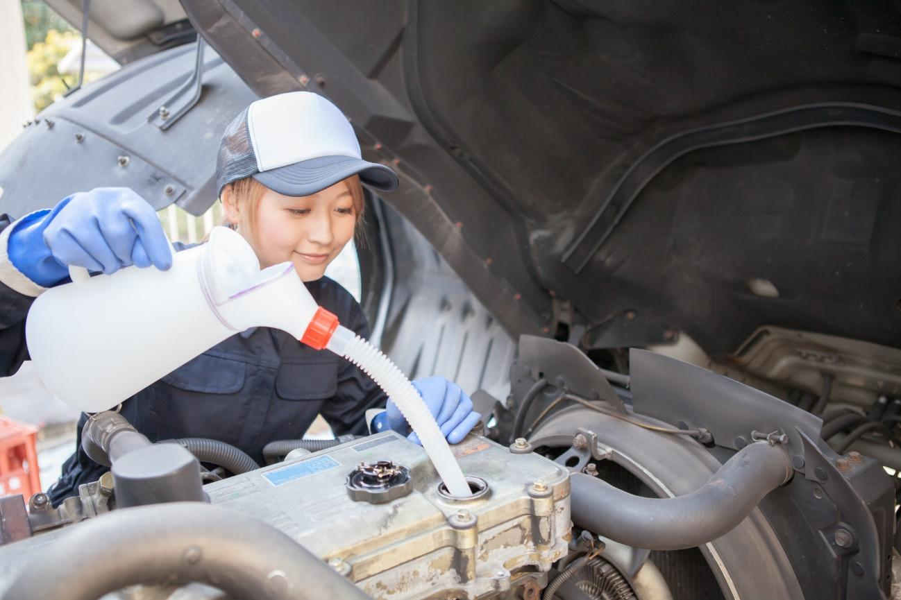 ハイブリッド車のオイル交換の時期や値段は お得に交換するならイエローハット オイル交換コラム コラム イエローハット